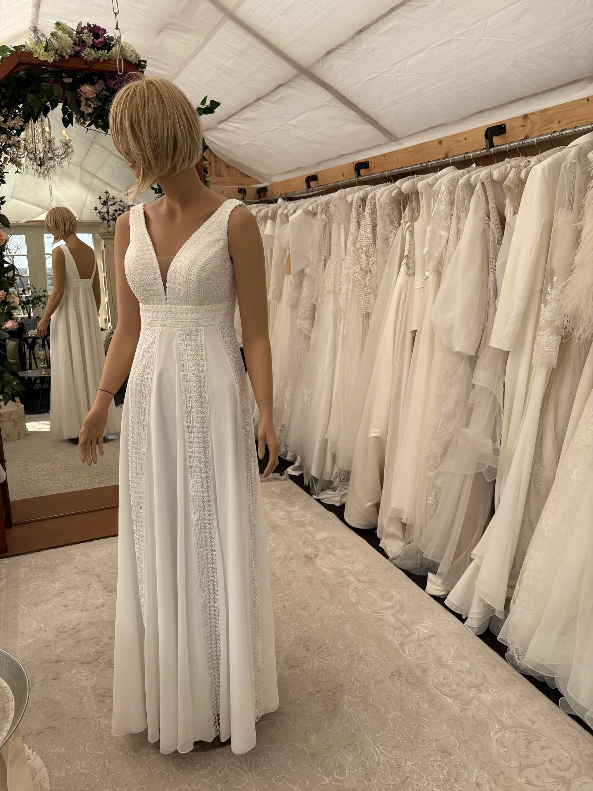 Helene – To Be Loved brudekjole str. 36 - billede 3
