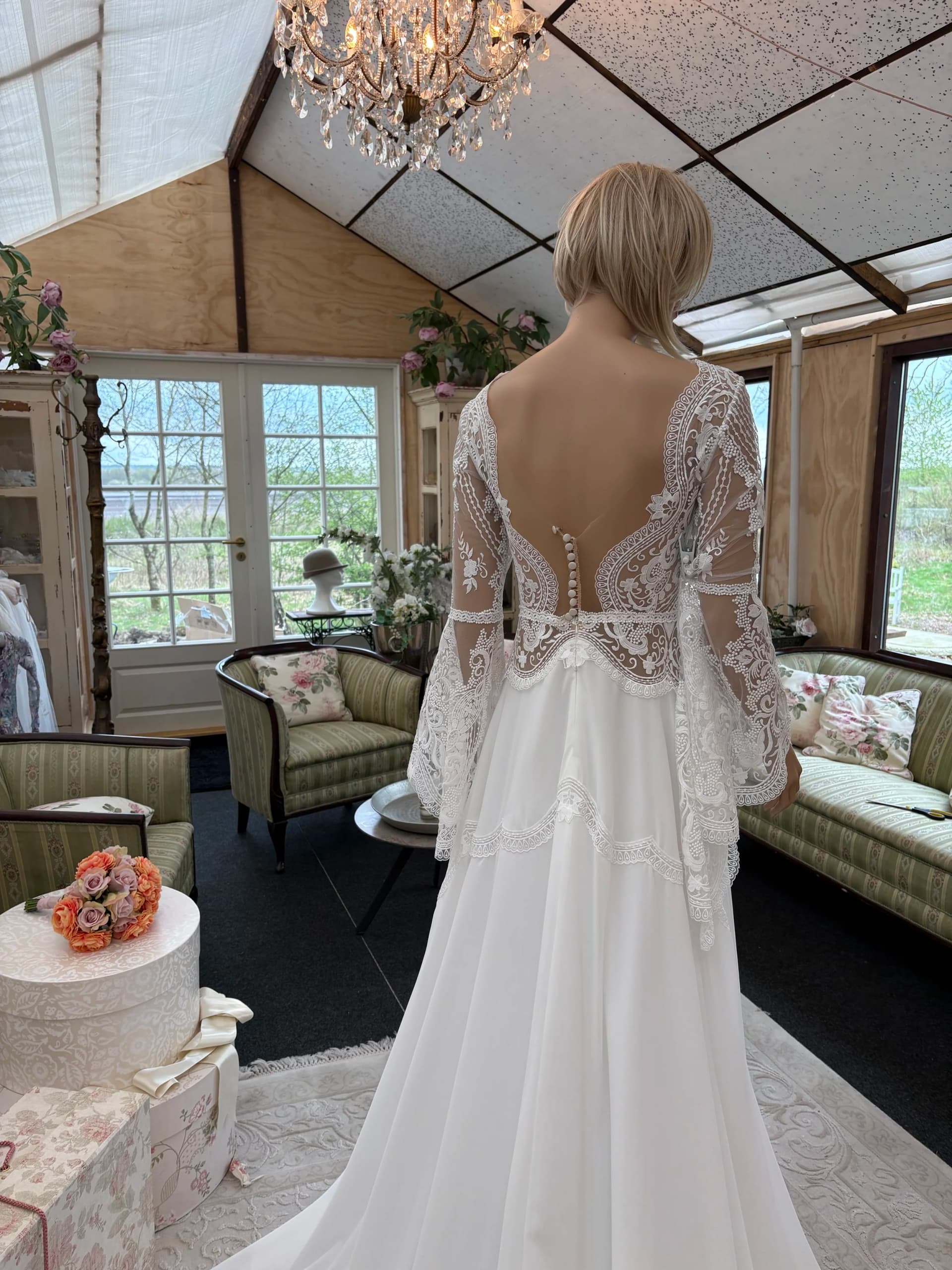 Margrethe – To Be Loved brudekjole str. 36 - SOLGT - billede 3
