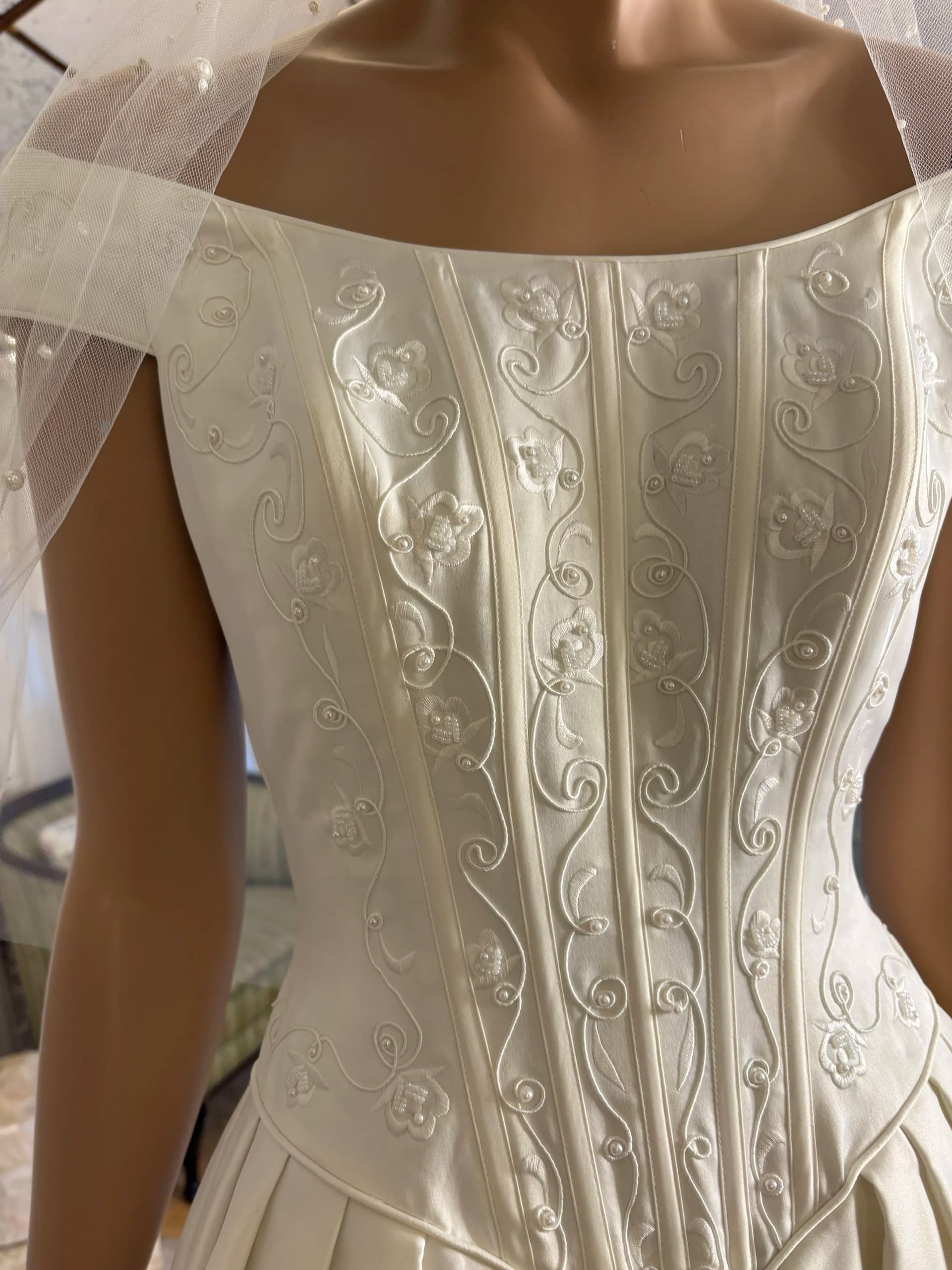 Cecilina – Preloved brudekjole str. 38 - billede 2