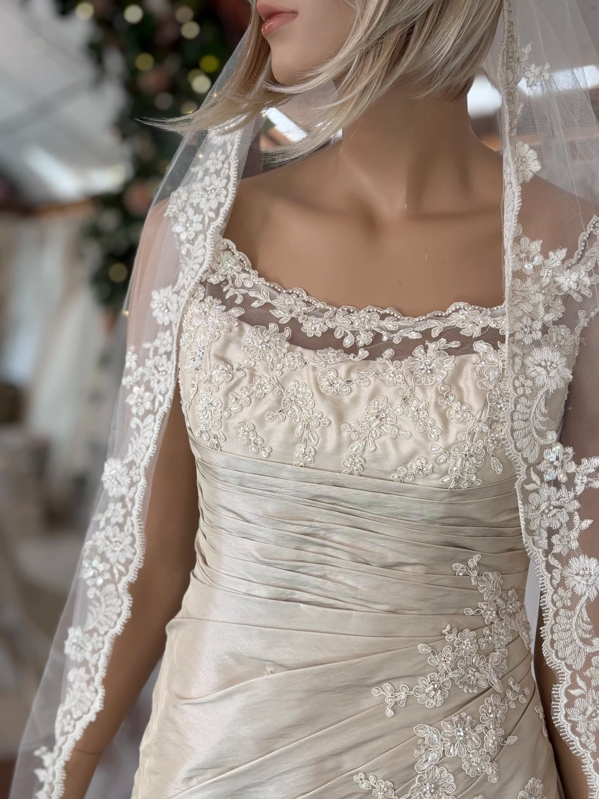 Vivi – Preloved brudekjole str. 38 - billede 2