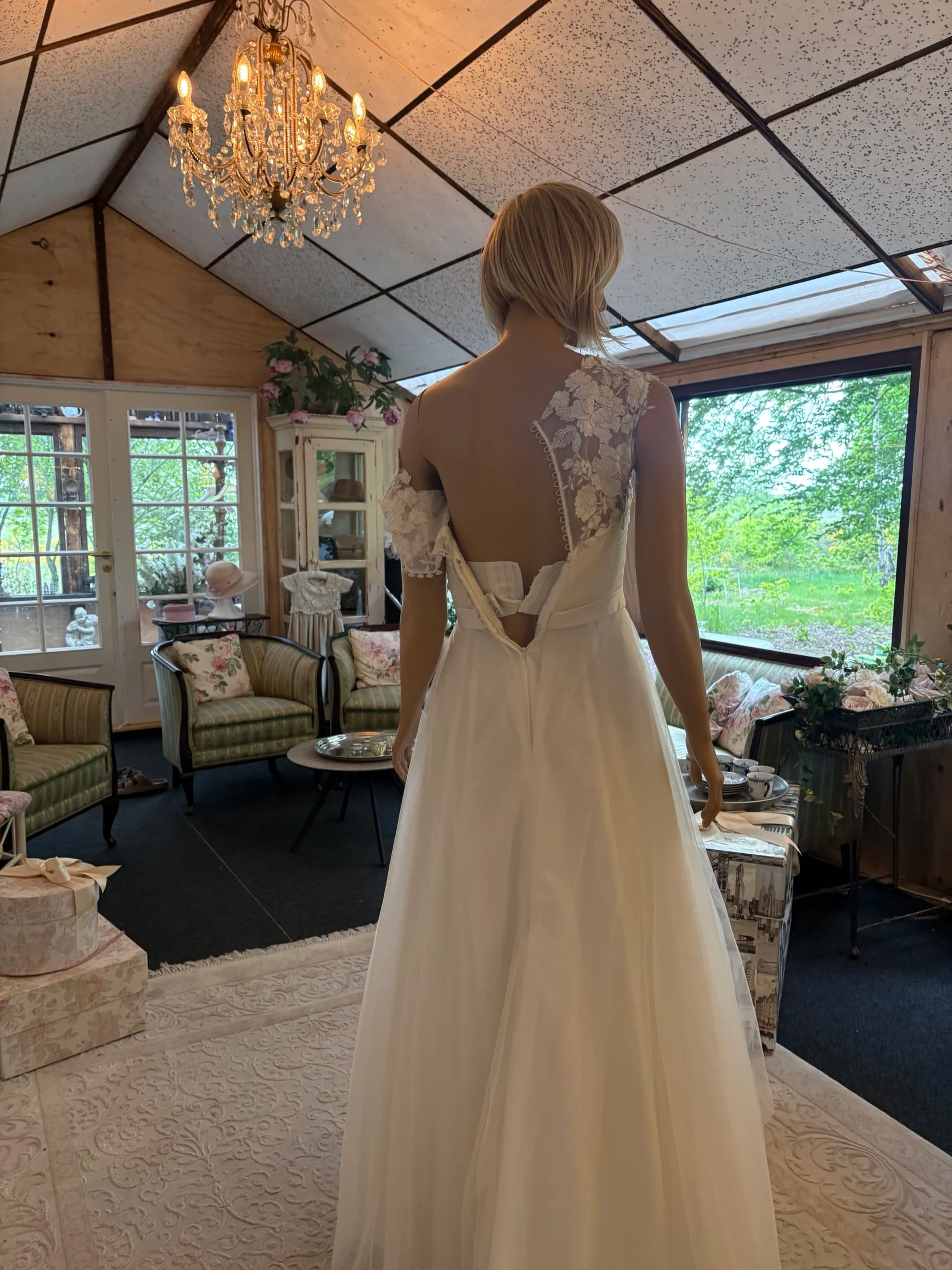 Bella – Preloved brudekjole str. 34 - billede 3