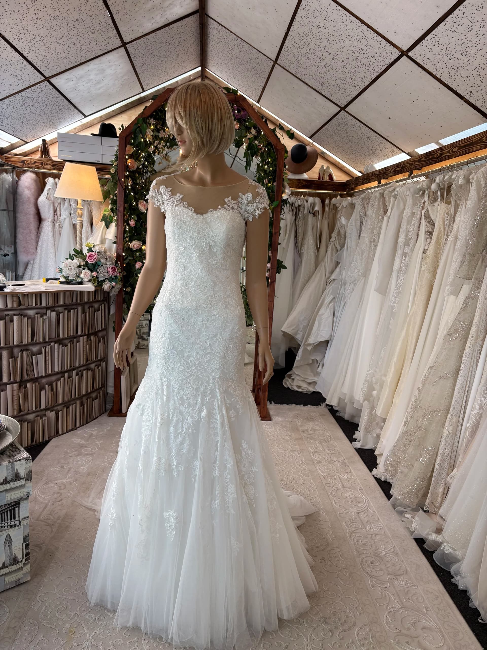 Petrine – Preloved brudekjole str. 36 - billede 2