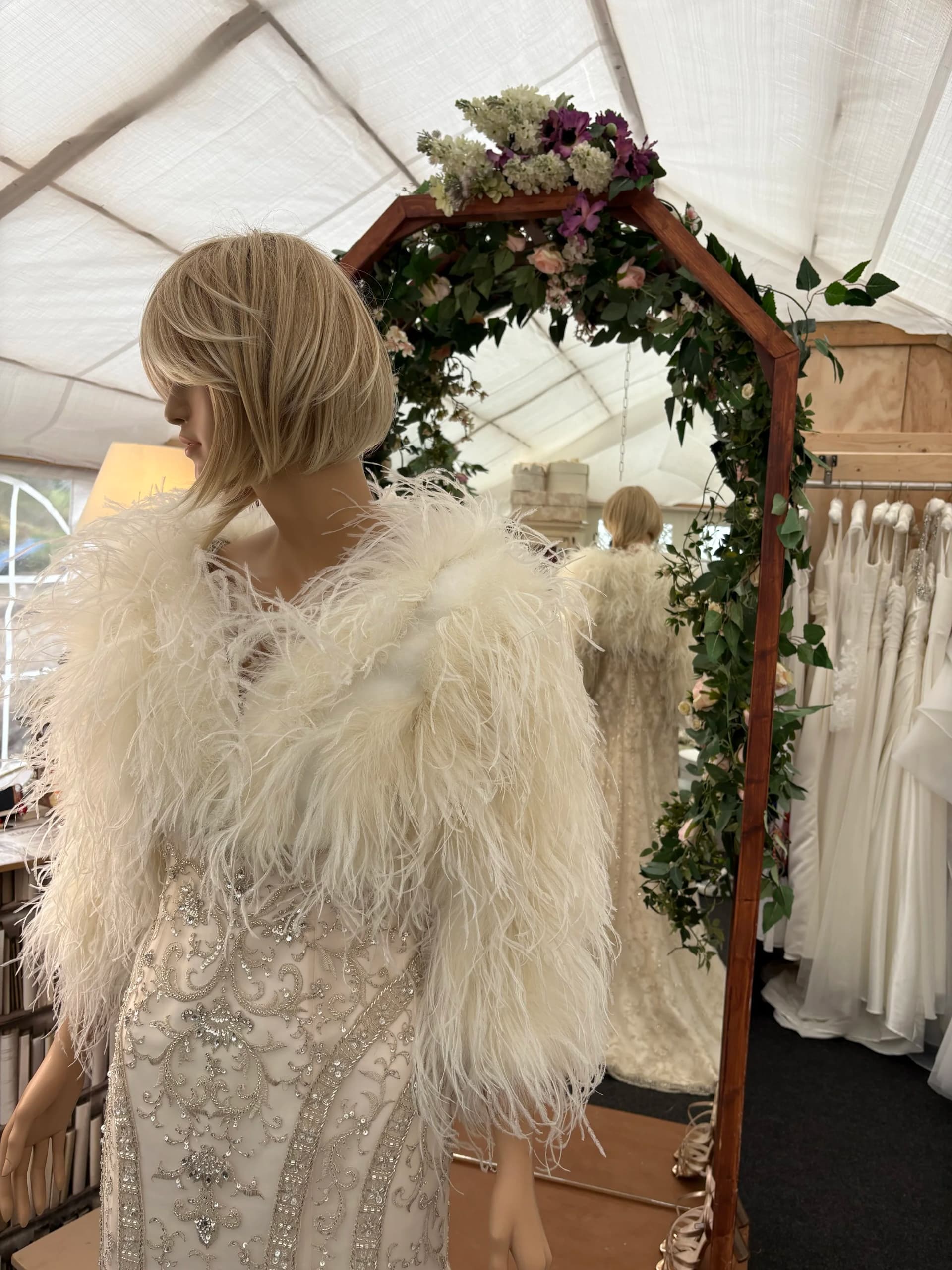 Sofia – Preloved brudekjole str. 36 - billede 3