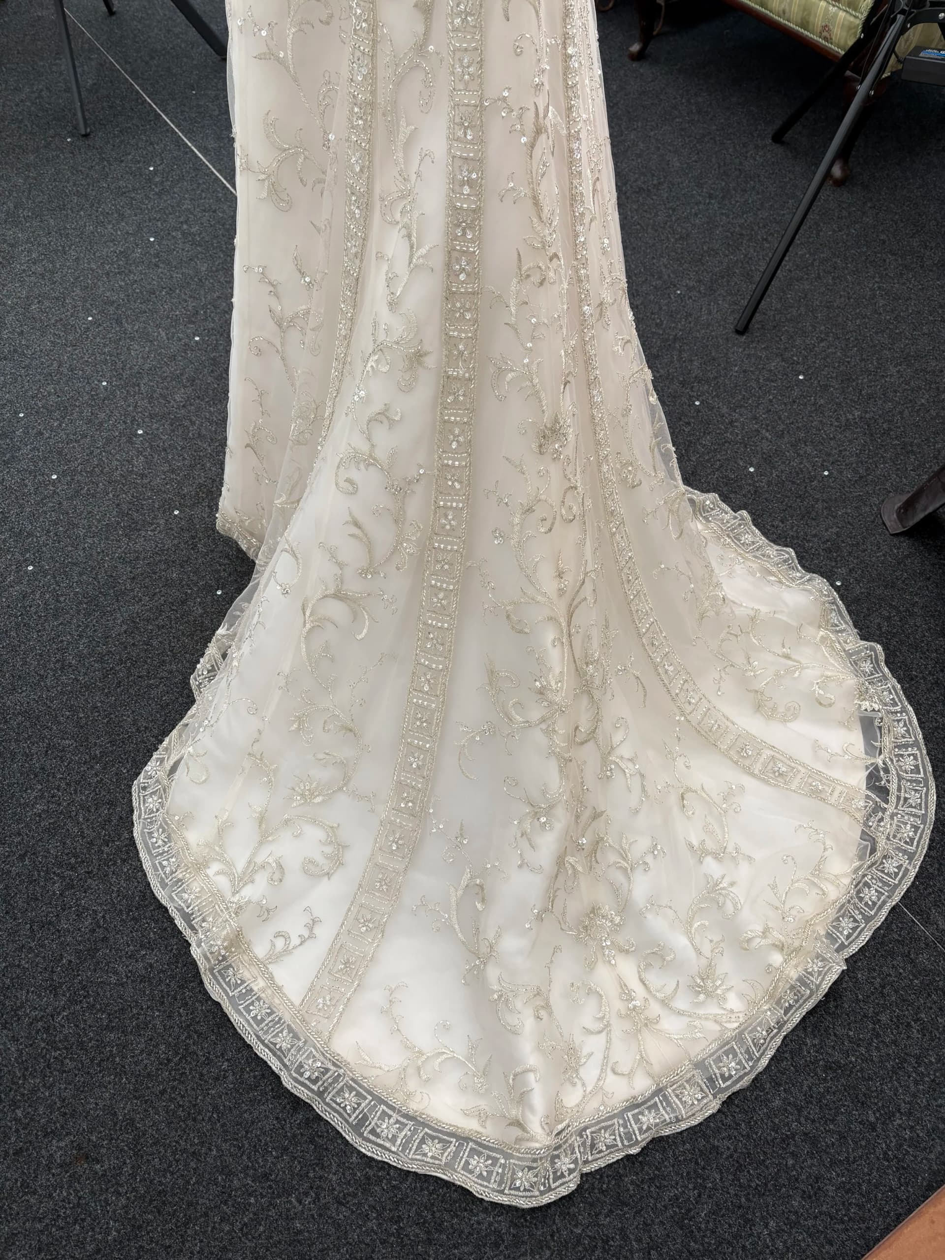 Sofia – Preloved brudekjole str. 36 - billede 4