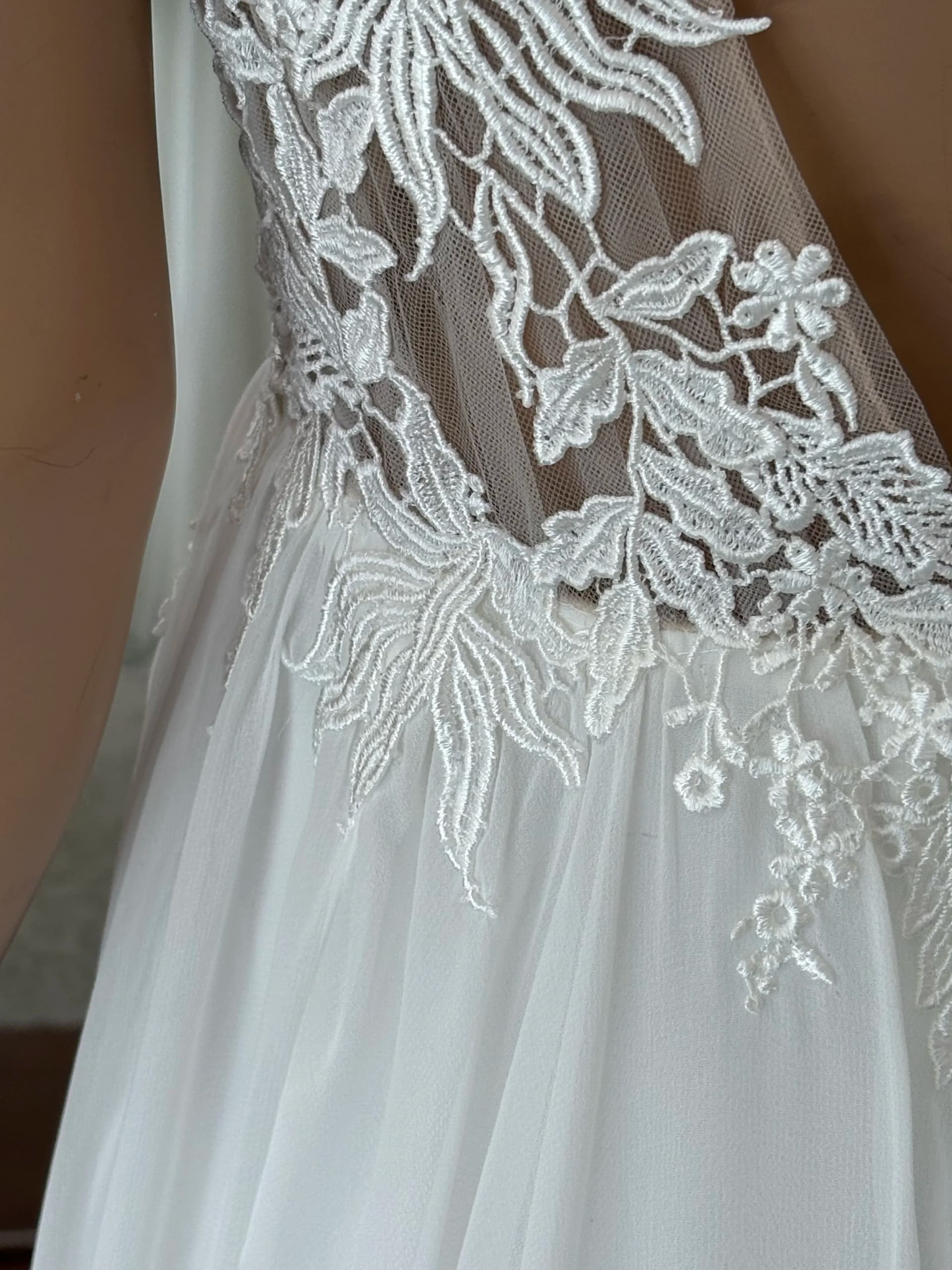 Barbara Preloved brudekjole – str. 42 - billede 4