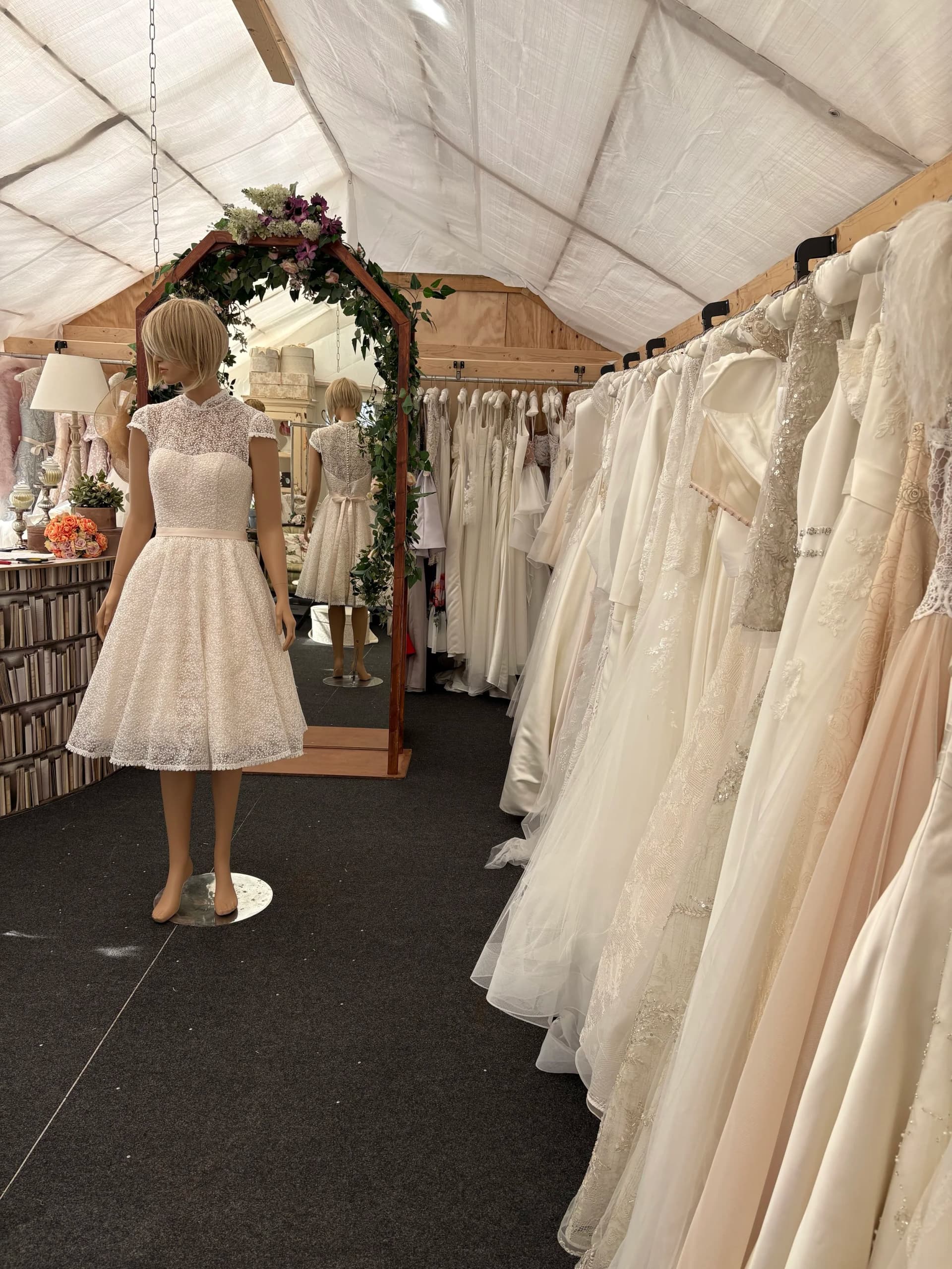 Petra – Preloved brudekjole str. 38 - billede 3