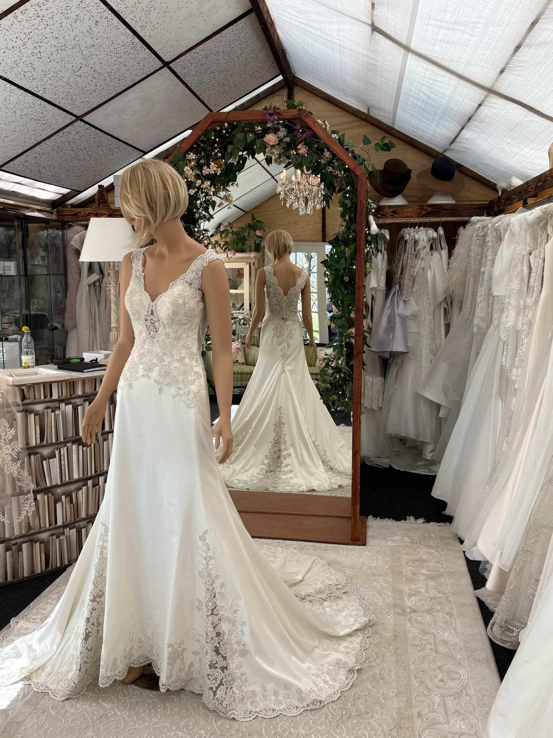 Linette – Preloved brudekjole str. 36 - billede 1