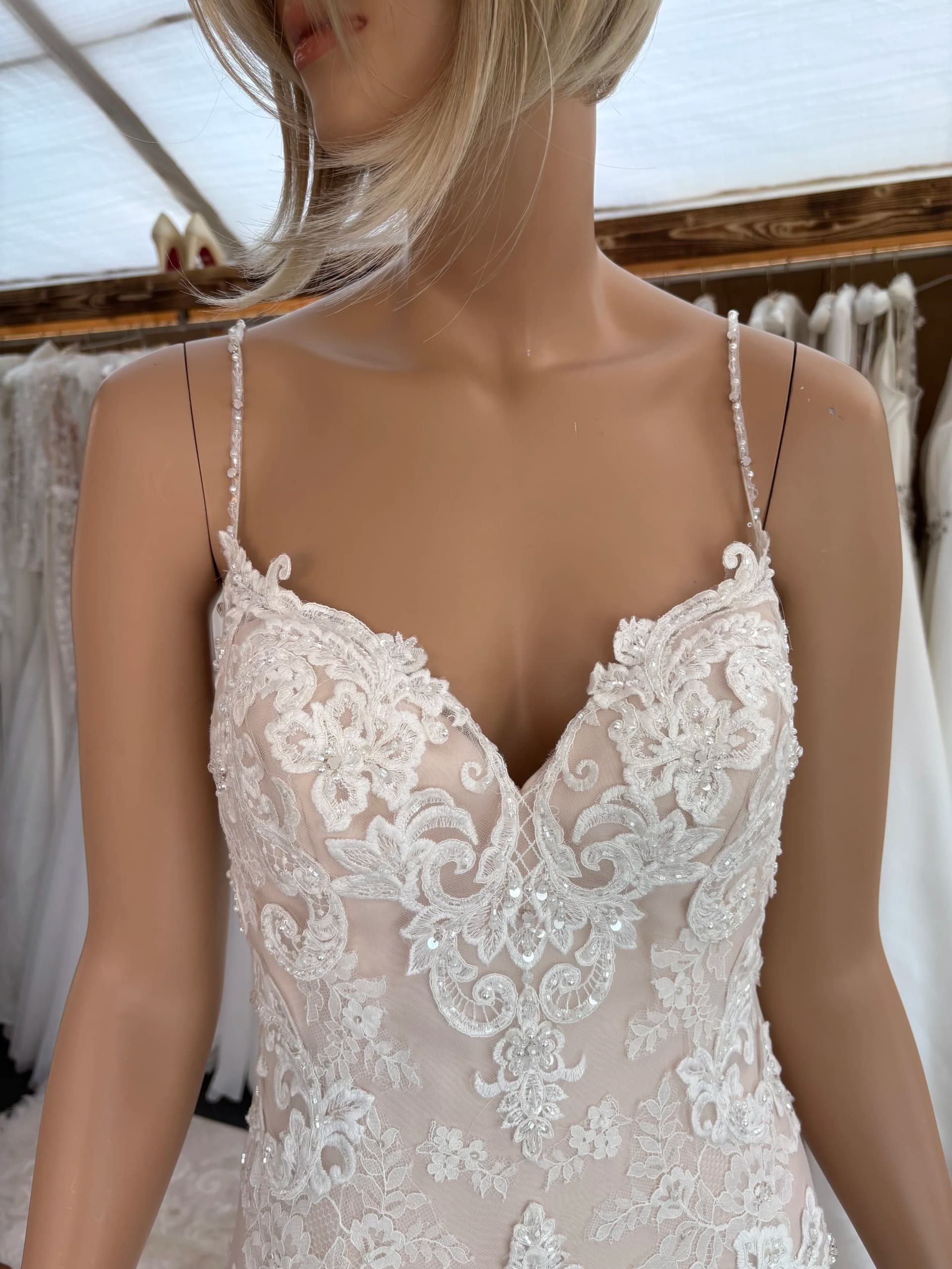 Elina – Preloved brudekjole str. 38 - billede 1