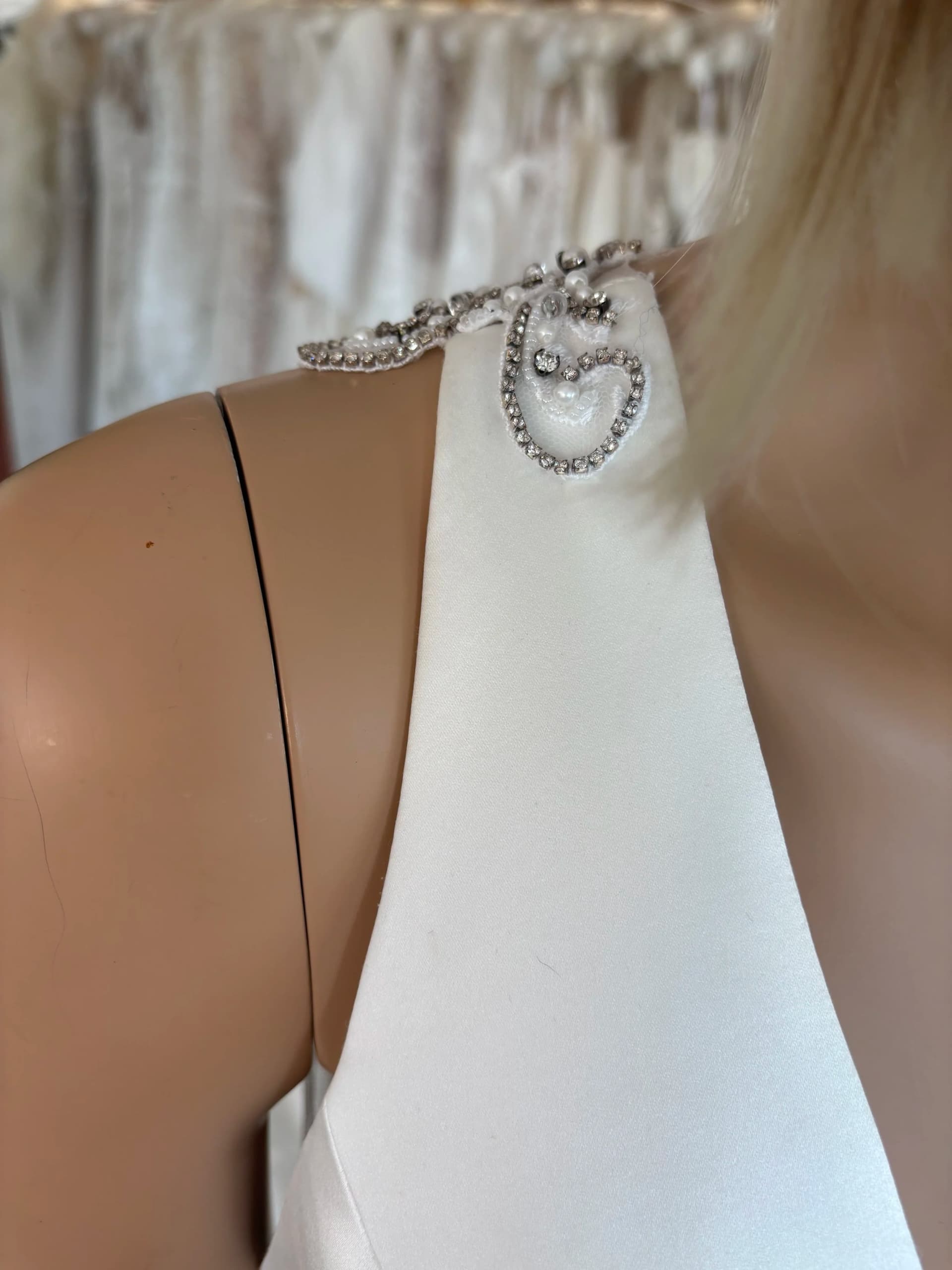 Gloria – Preloved brudekjole str. 38 - billede 4