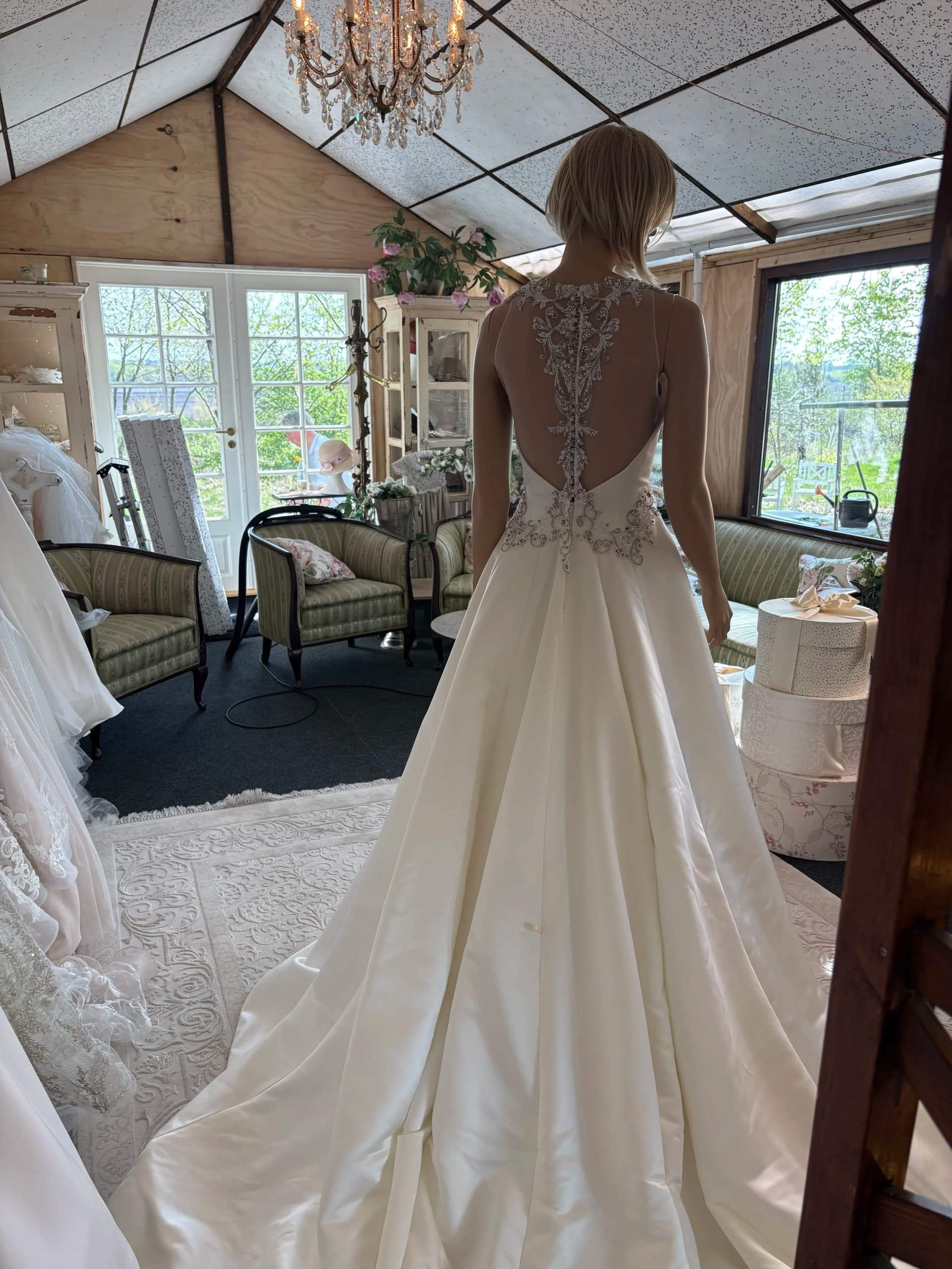 Gloria – Preloved brudekjole str. 38 - billede 2