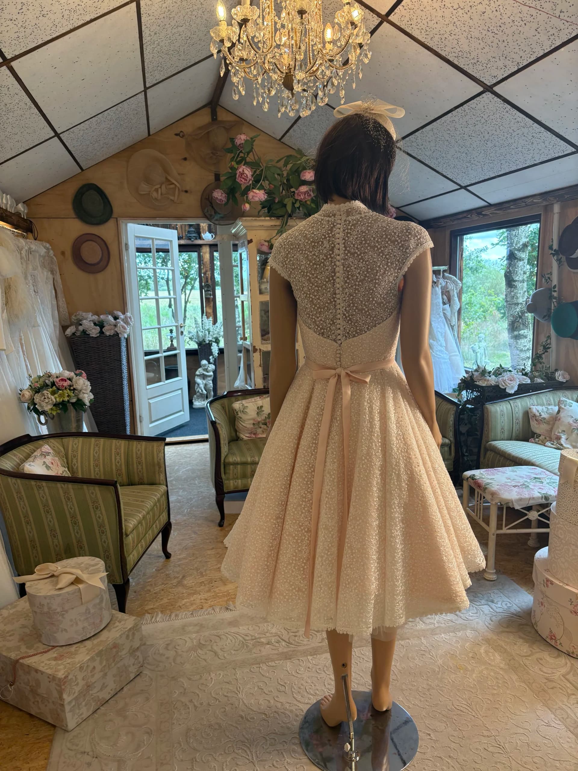 Agnes – To Be Loved kort brudekjole str. 36 - billede 6