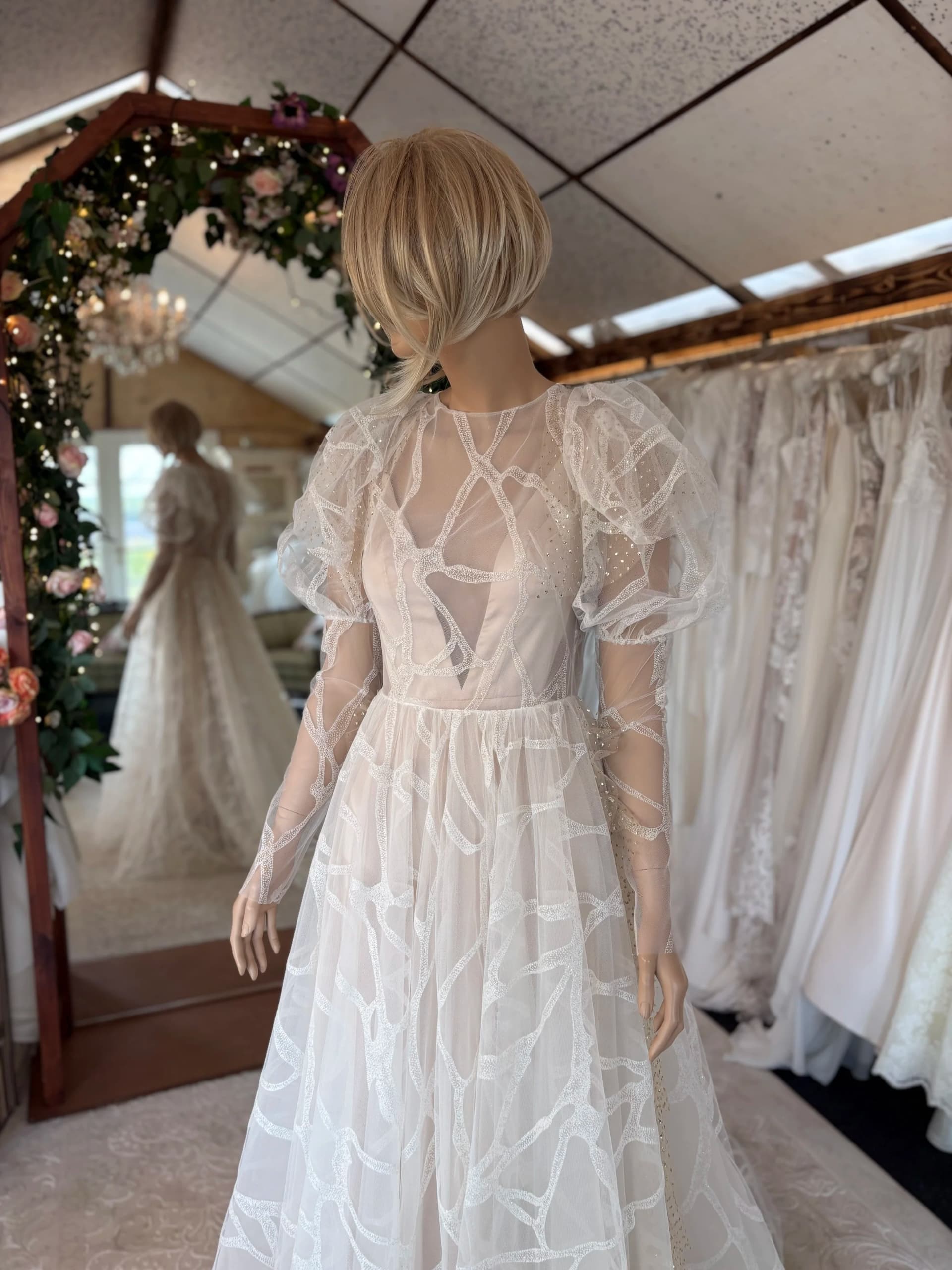 Silvia – To Be Loved 2-i-1 brudekjole str. 36 - billede 1